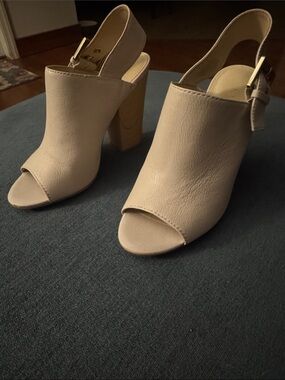 Nine West Nude Open-Toe Block Heel Slingback